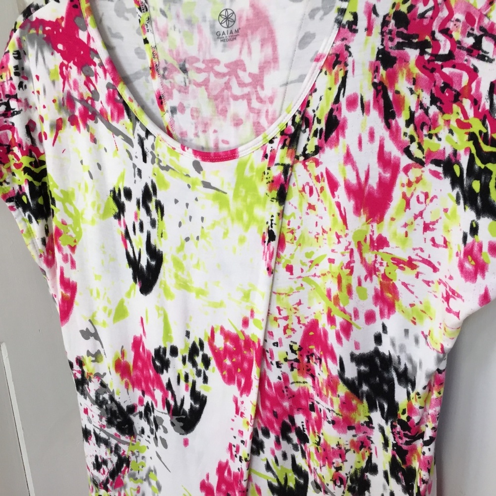 Gaiam Multi-Color Tee - Picture 9 of 15